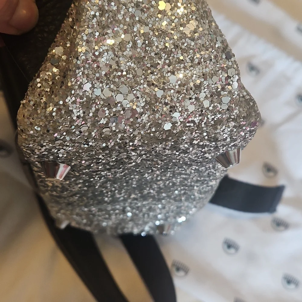 Chiara Ferragni Silver Glitter Eye Backpack - Picture 12 of 14